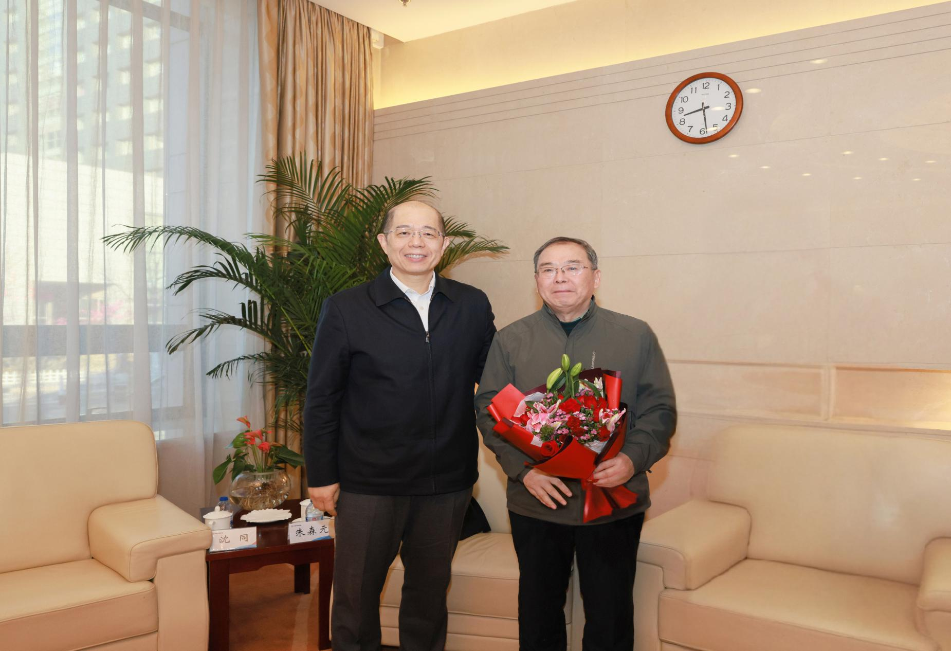 张玉卓、、、国资、、、央企、、、国资委、、、书记、、、主任、、、国企、、、企业刷新